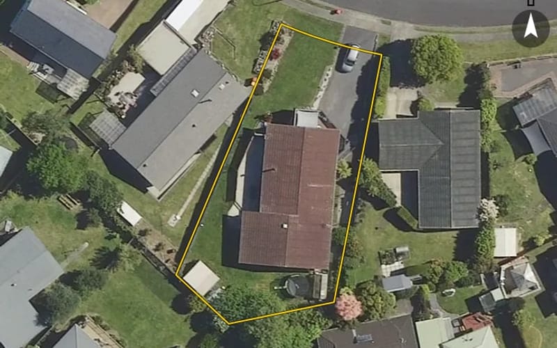 21 Neri Crescent