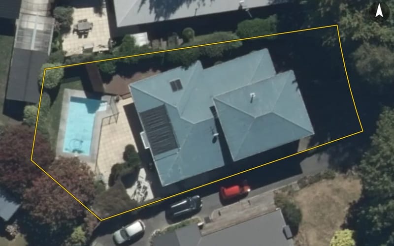25 Burnside Crescent