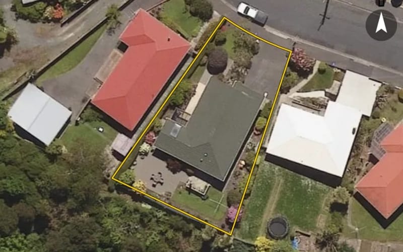 15 Honeystone Street
