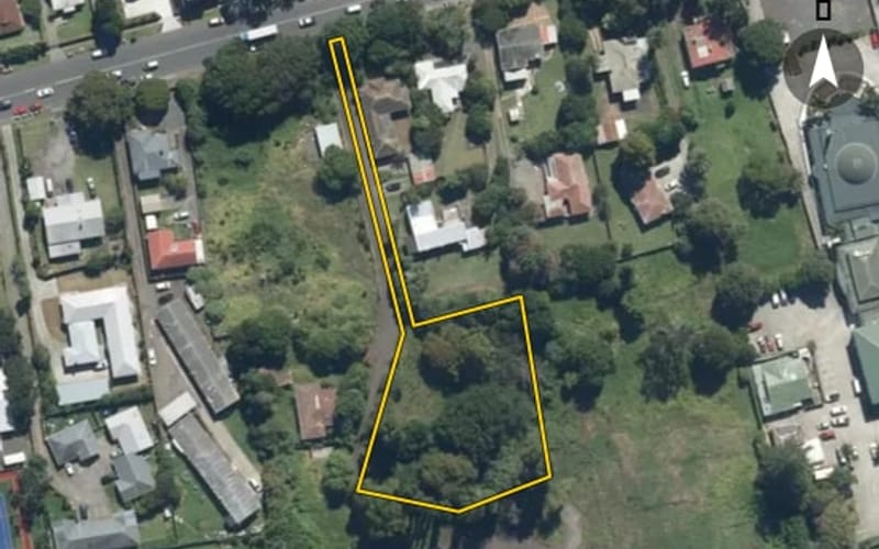 42 Mangere Road