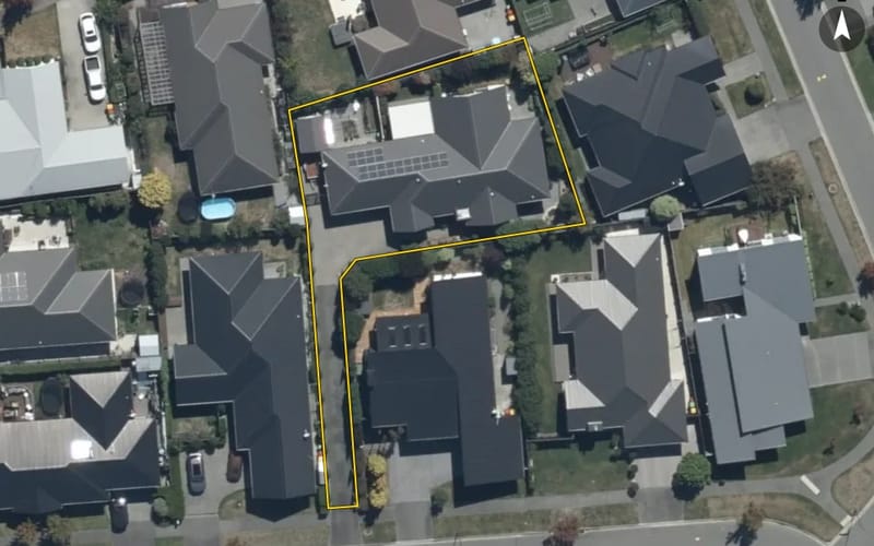8 Taiore Crescent