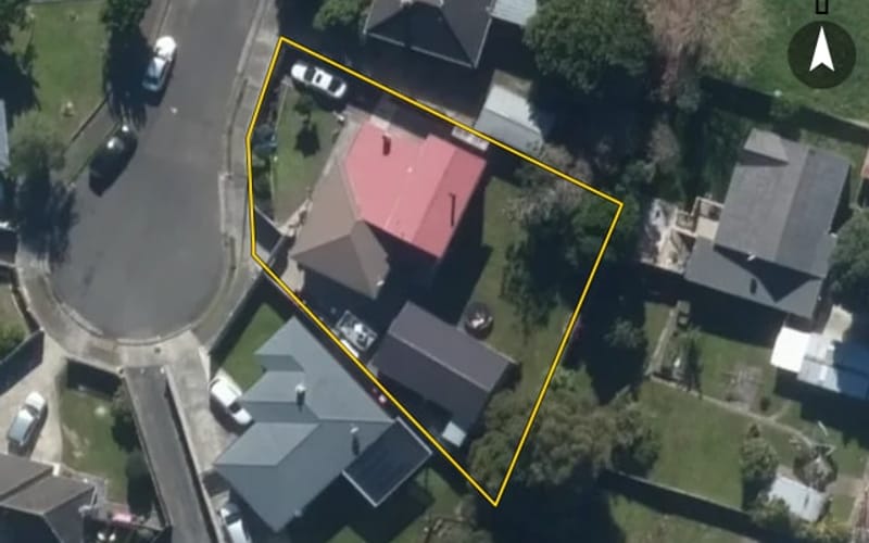 9 Lewis Place