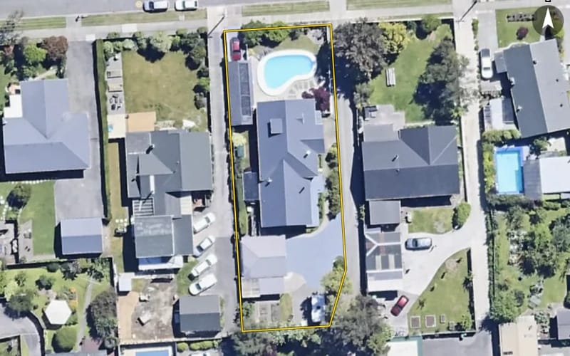 19 Lakings Road