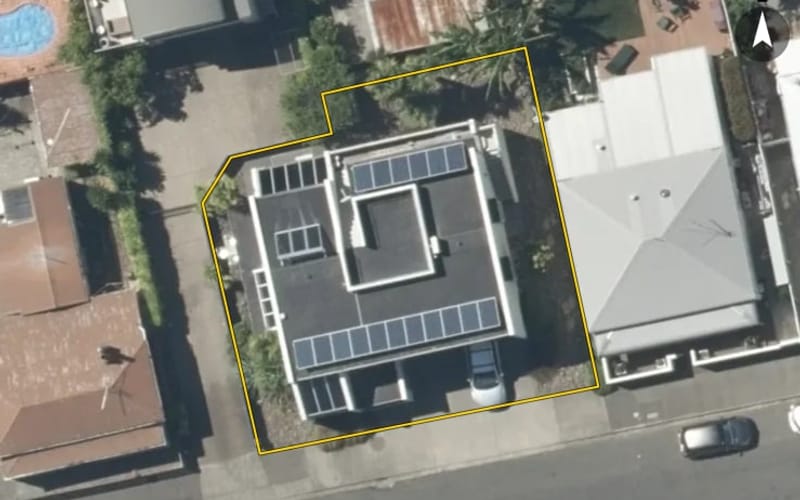 102 Waghorne Street
