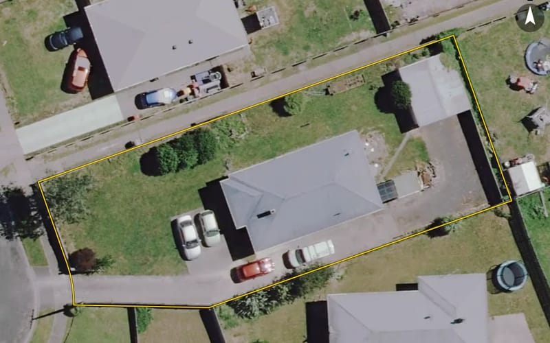 27 Halberg Crescent