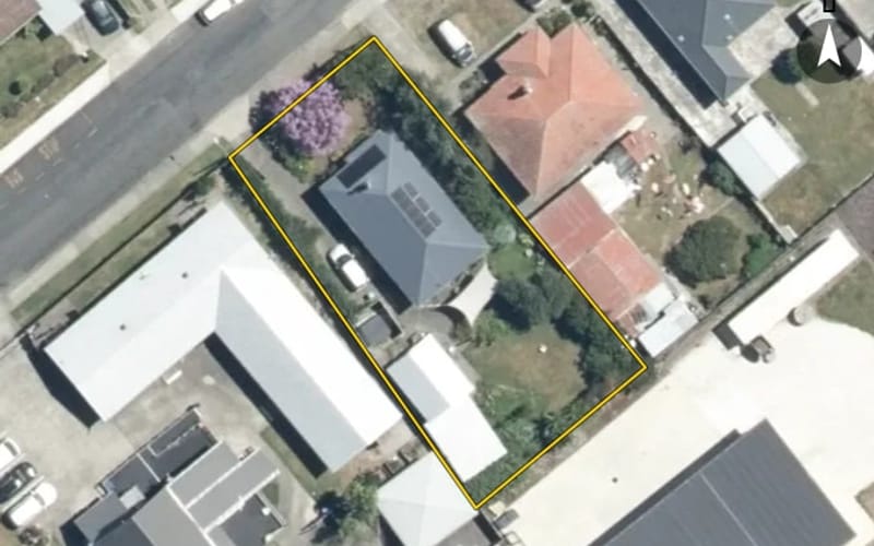 1005 Kauri Street