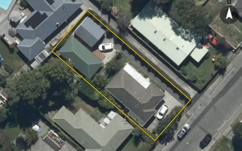 7 Hampton Place