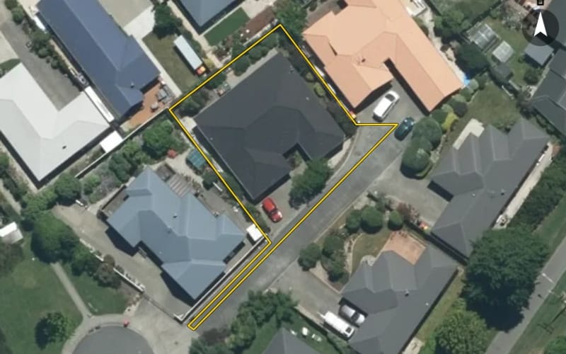 100 Fergusson Street