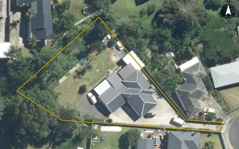 10 Robyn Place