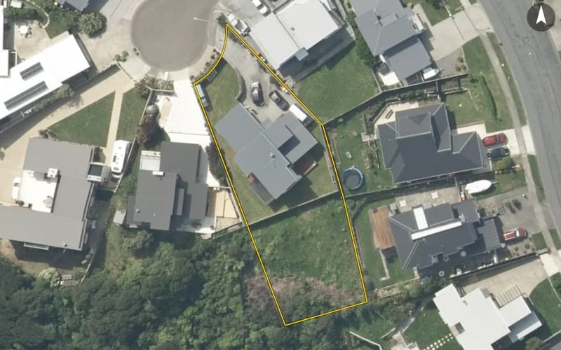 5 Lily Close