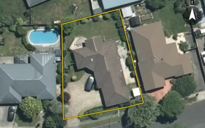 18 Bremner Crescent