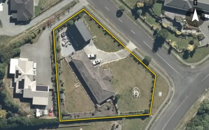 1 Grace Nicholls Grove