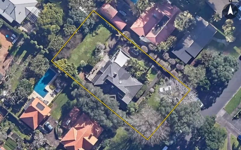 3 Summit Drive