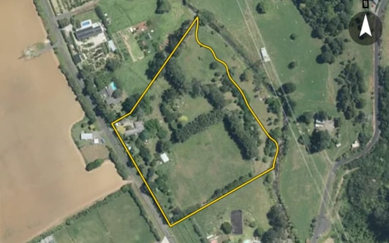 327 Hillview Road
