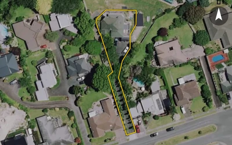 15 Harrowfield Drive