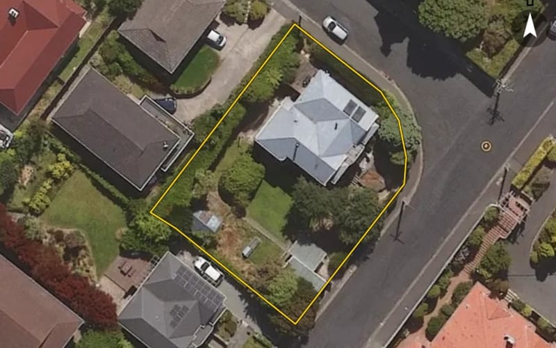 25 Tweed Street