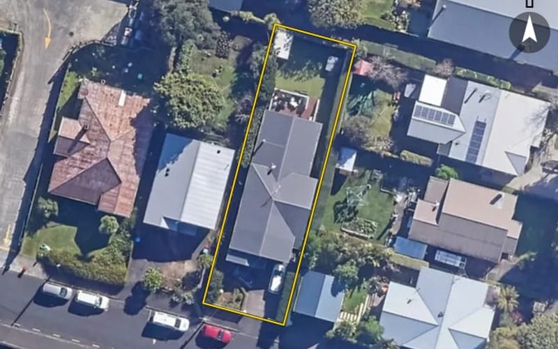 18 Ewington Avenue