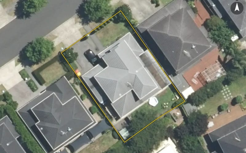 7 Pickaberry Avenue