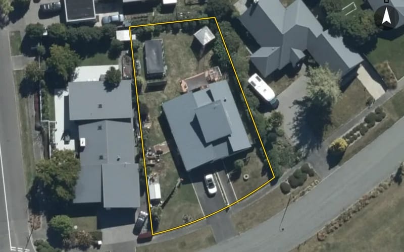 7 Seabrooke Drive