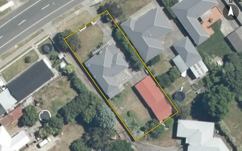 1305 Caroline Road