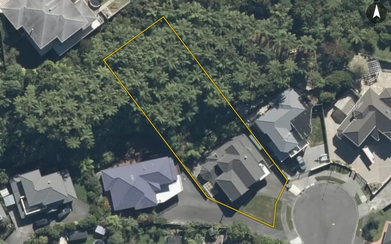 8 Fernridge Way