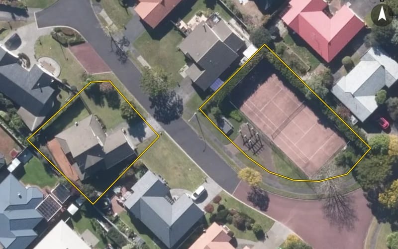 21-22 Graven Court