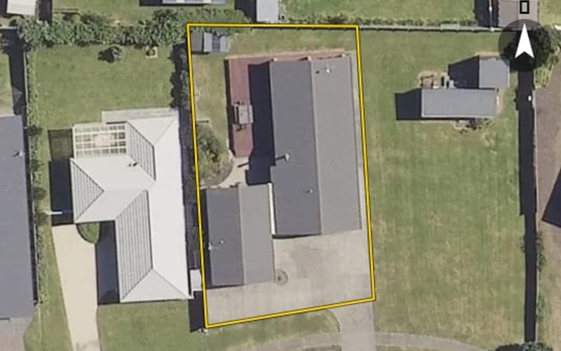 12 Te Karaka Key