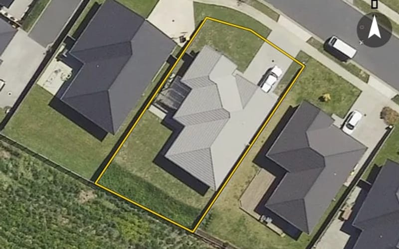 16 Tarata Place