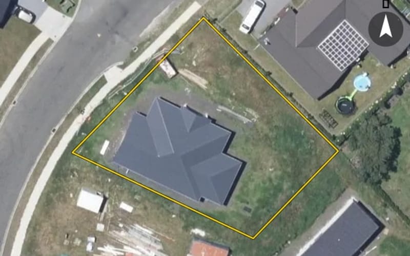 25 Tirimoana Place