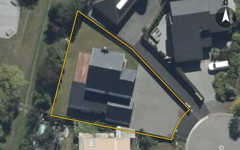 32 O'Connor Place