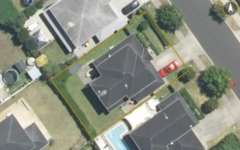 77 Pickaberry Avenue