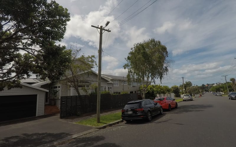 3/2 Rawene Avenue
