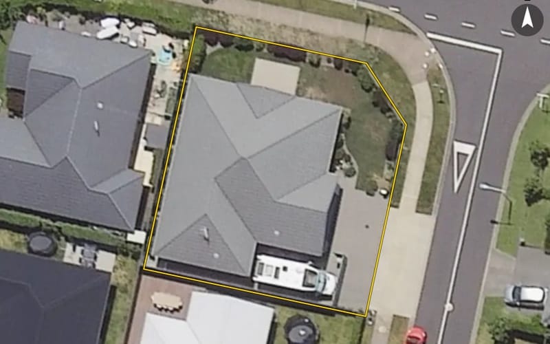2 Raynor Crescent