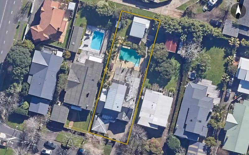 13 Greenfield Road