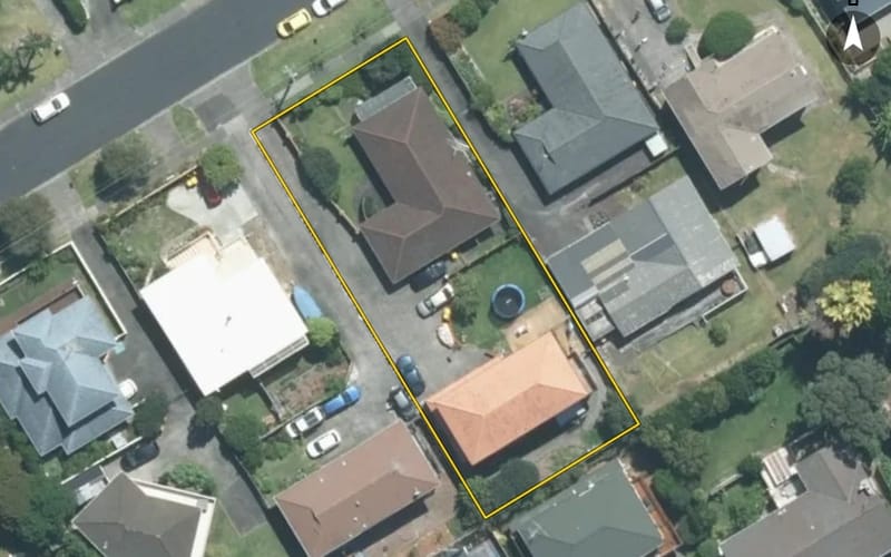 2/13 Toroa Street