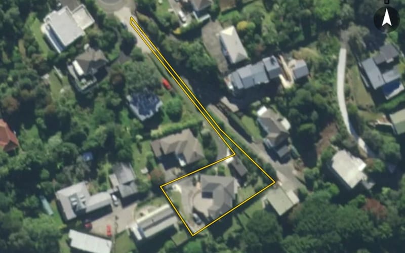 16 Punga Grove Avenue