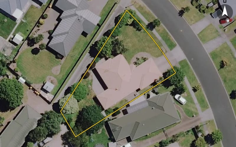 35 Admiral Crescent
