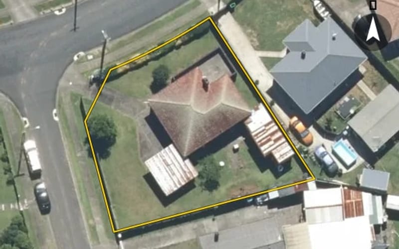 8 Wroughton Crescent