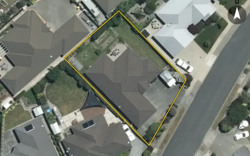 11 Woodstock Place