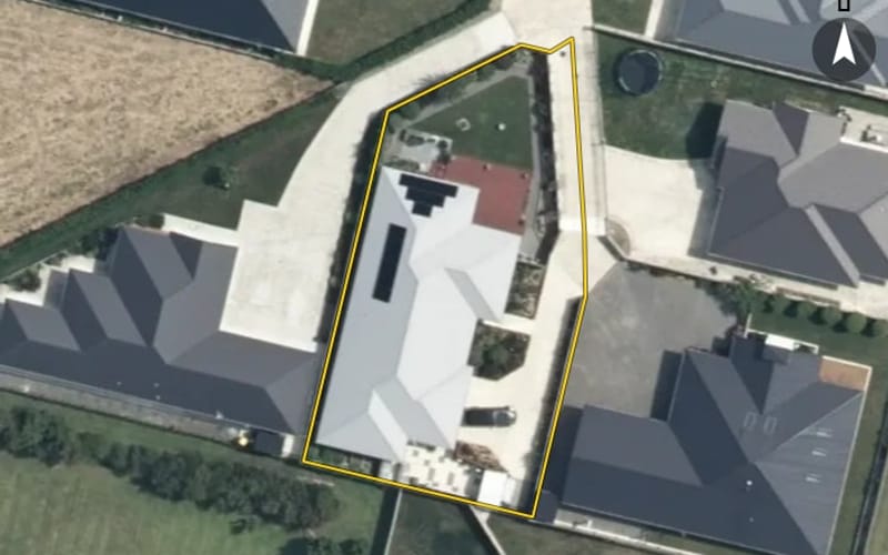 12 Brooks Place