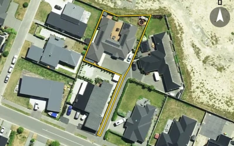 31 Oaks Drive