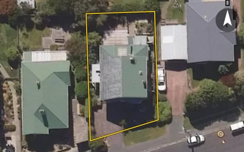 71 Moana Crescent