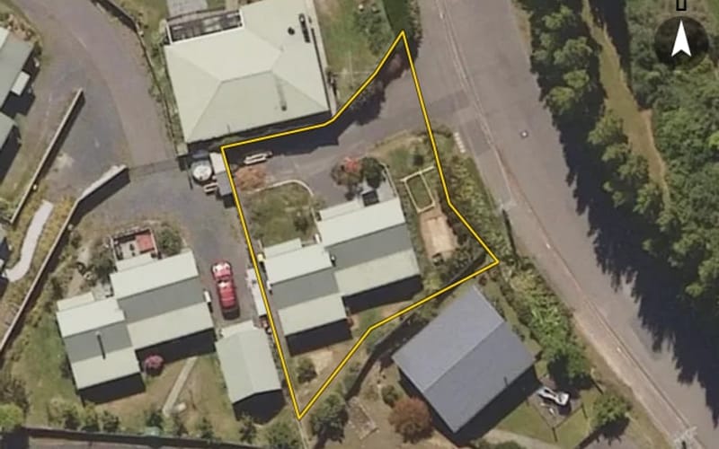 8 Allans Beach Road