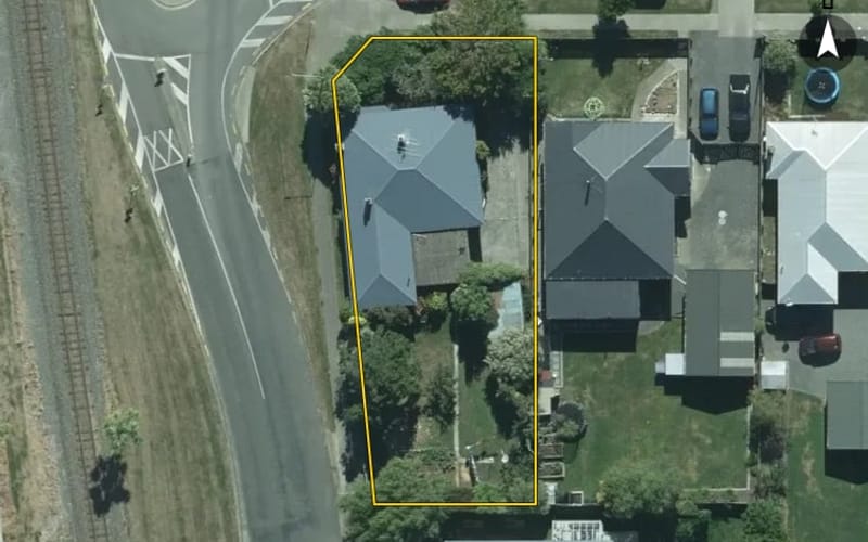 3 Avenal Street