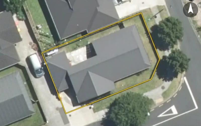 3 Takahe Avenue