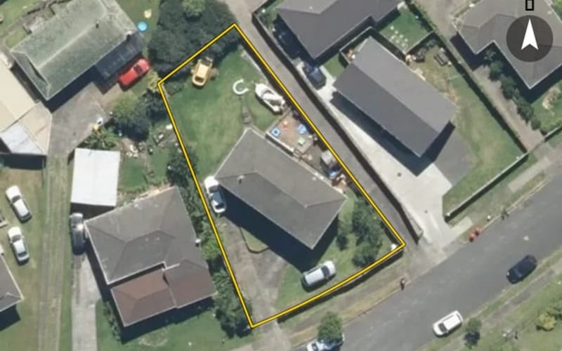 13 Flinders Place
