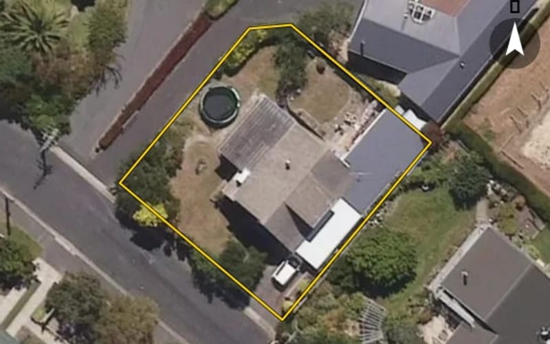 22 Mannering Street