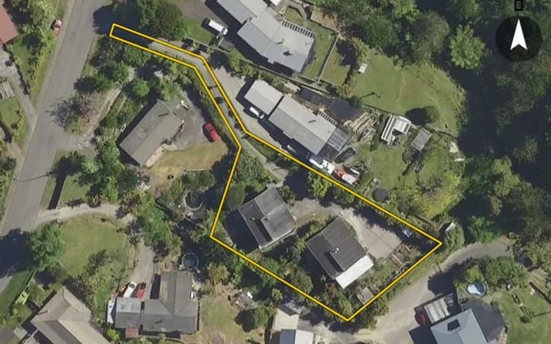15C Russell Crescent