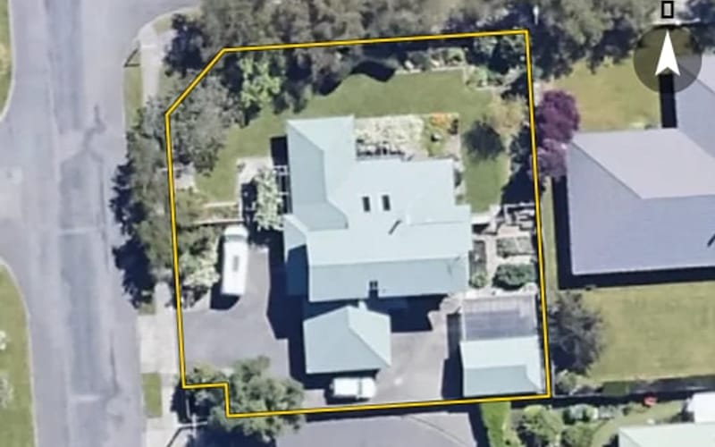 2 Livingstone Place