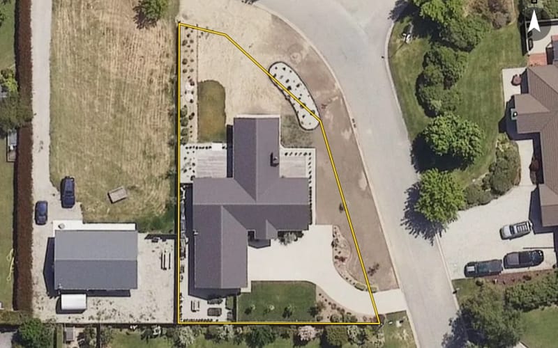 22 Pisa Moorings Road